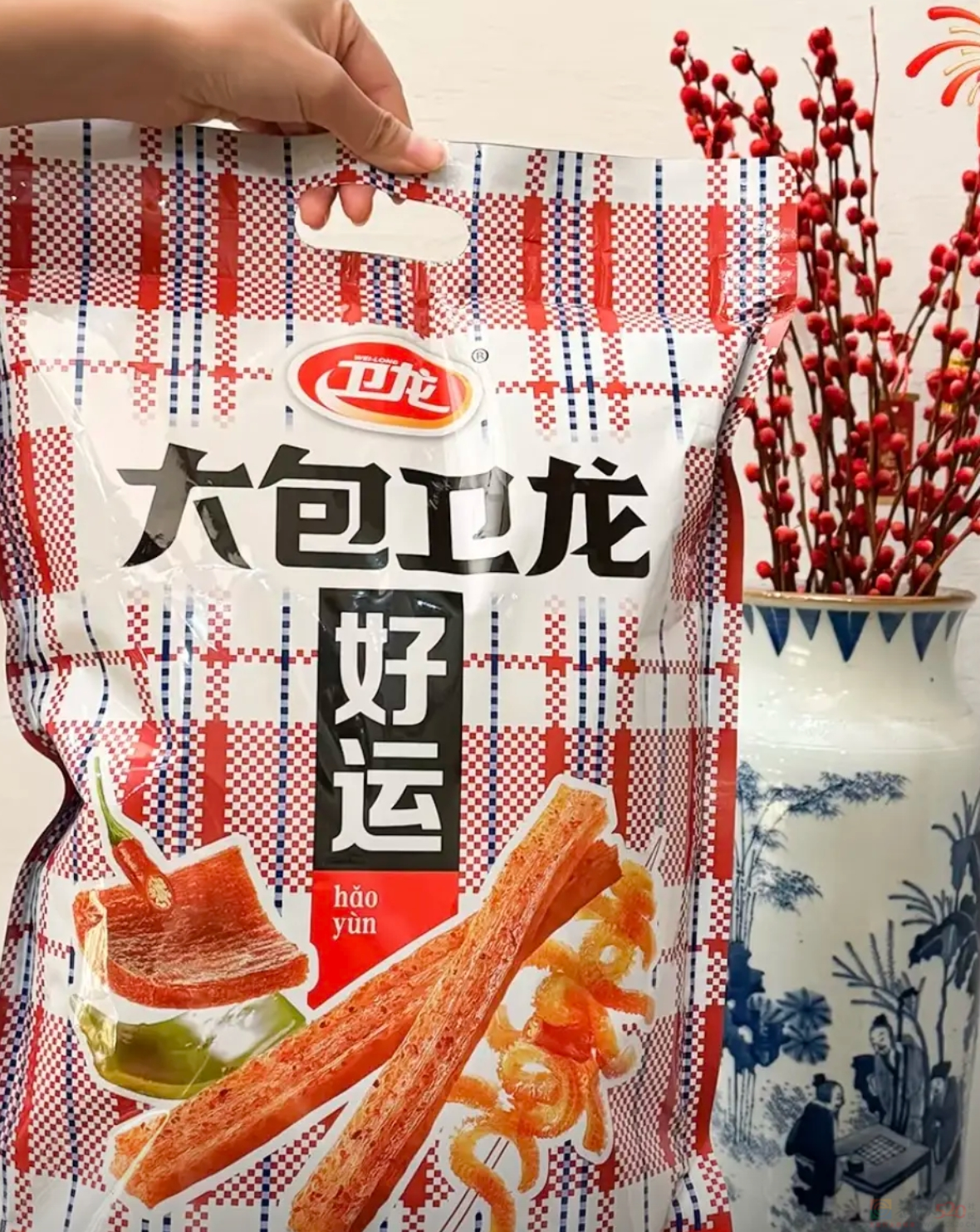 “建议十二生肖把蛇开除”，最近满大街的丑蛇装饰让怕蛇人默默碎了789 / 作者:儿时的回忆 / 帖子ID:318593