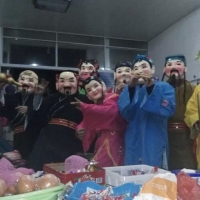 龙兄龙弟