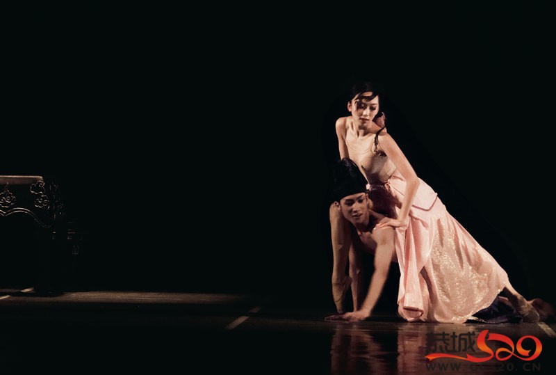 芭蕾舞剧《金瓶梅》 大尺度挑战视觉极限987 / 作者:爱的供养 / 帖子ID:207