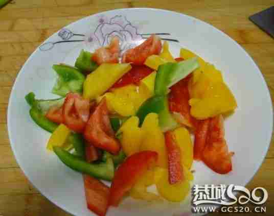 试下我的老蒜陈皮鸡170 / 作者:爱笑的眼睛 / 帖子ID:571