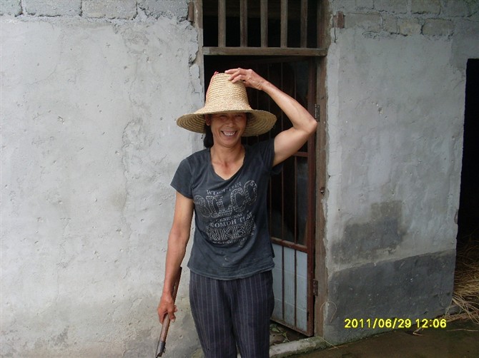 在苦在累为了自己的儿女都是值得一笑的。。。妈妈永远健康快乐126 / 作者:偶爱恭城 / 帖子ID:504