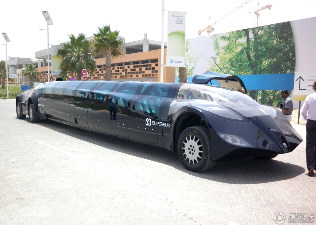 阿联酋“超级公车”--像不像超长版的兰博基尼啊~~~~431 / 作者:资深五迷 / 帖子ID:1364