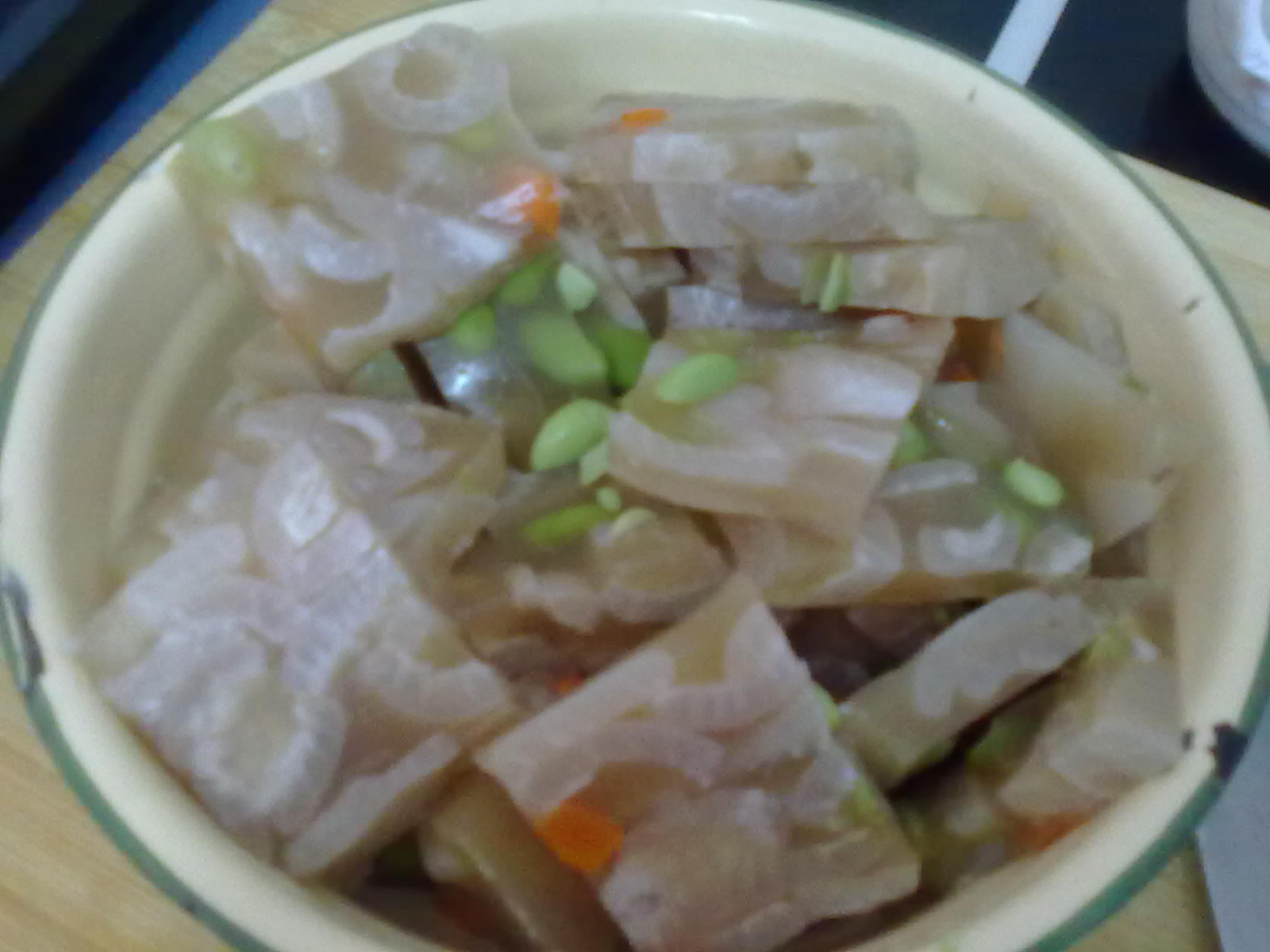 你吃过吗？-----肉皮冻(有更新····）661 / 作者:小雨点 / 帖子ID:1374