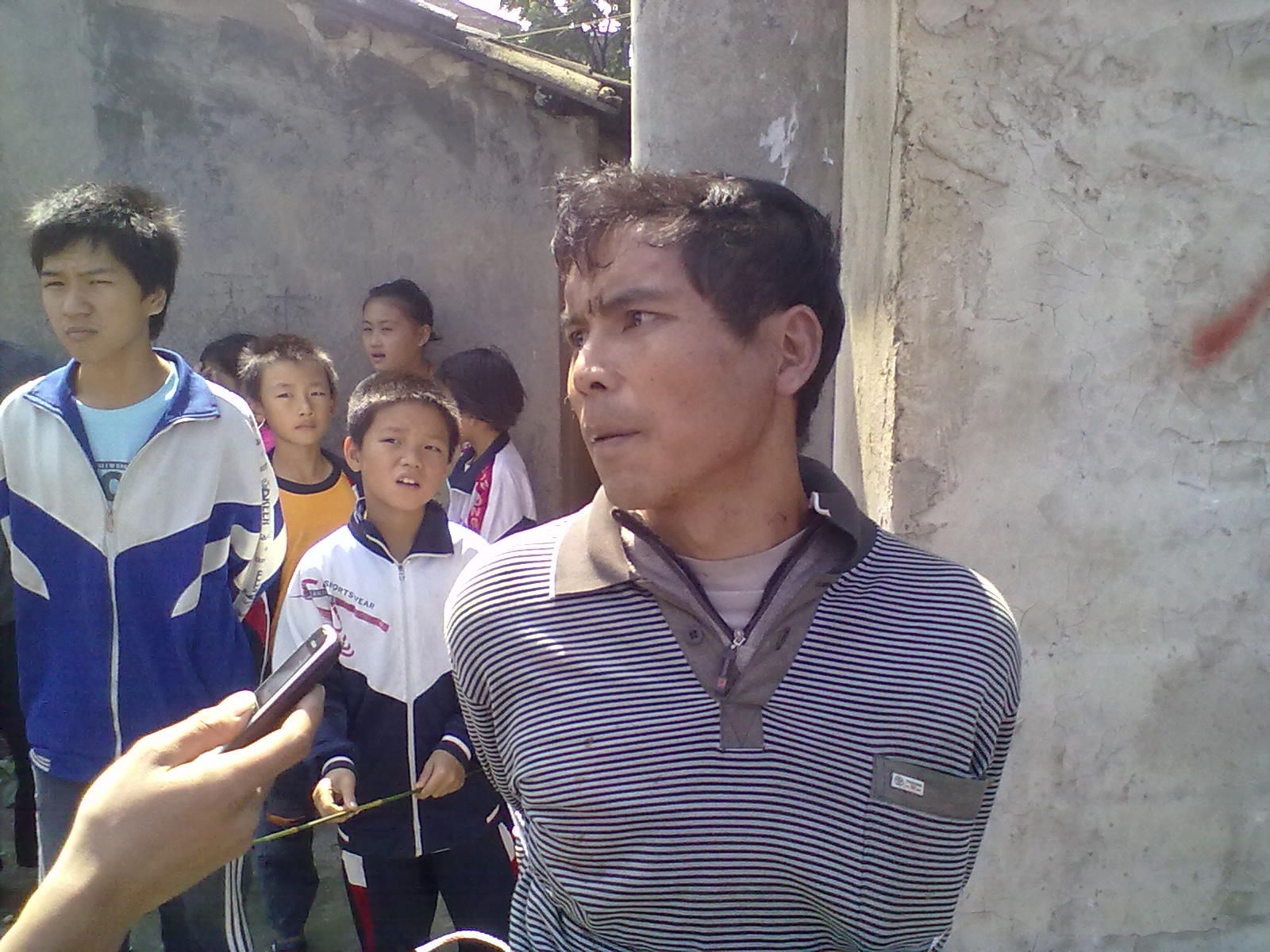 加会盘龙抓到的偷狗贼，在上图片768 / 作者:根本不服 / 帖子ID:1678