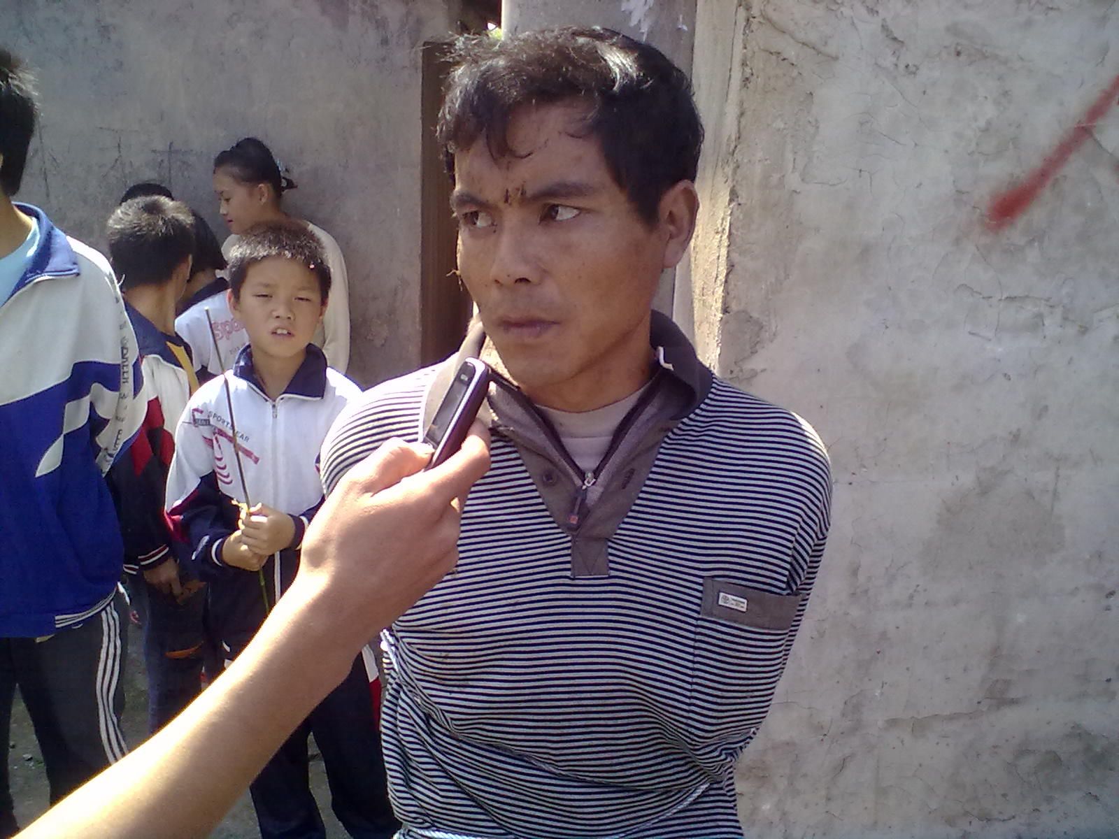 加会盘龙抓到的偷狗贼，在上图片656 / 作者:根本不服 / 帖子ID:1678