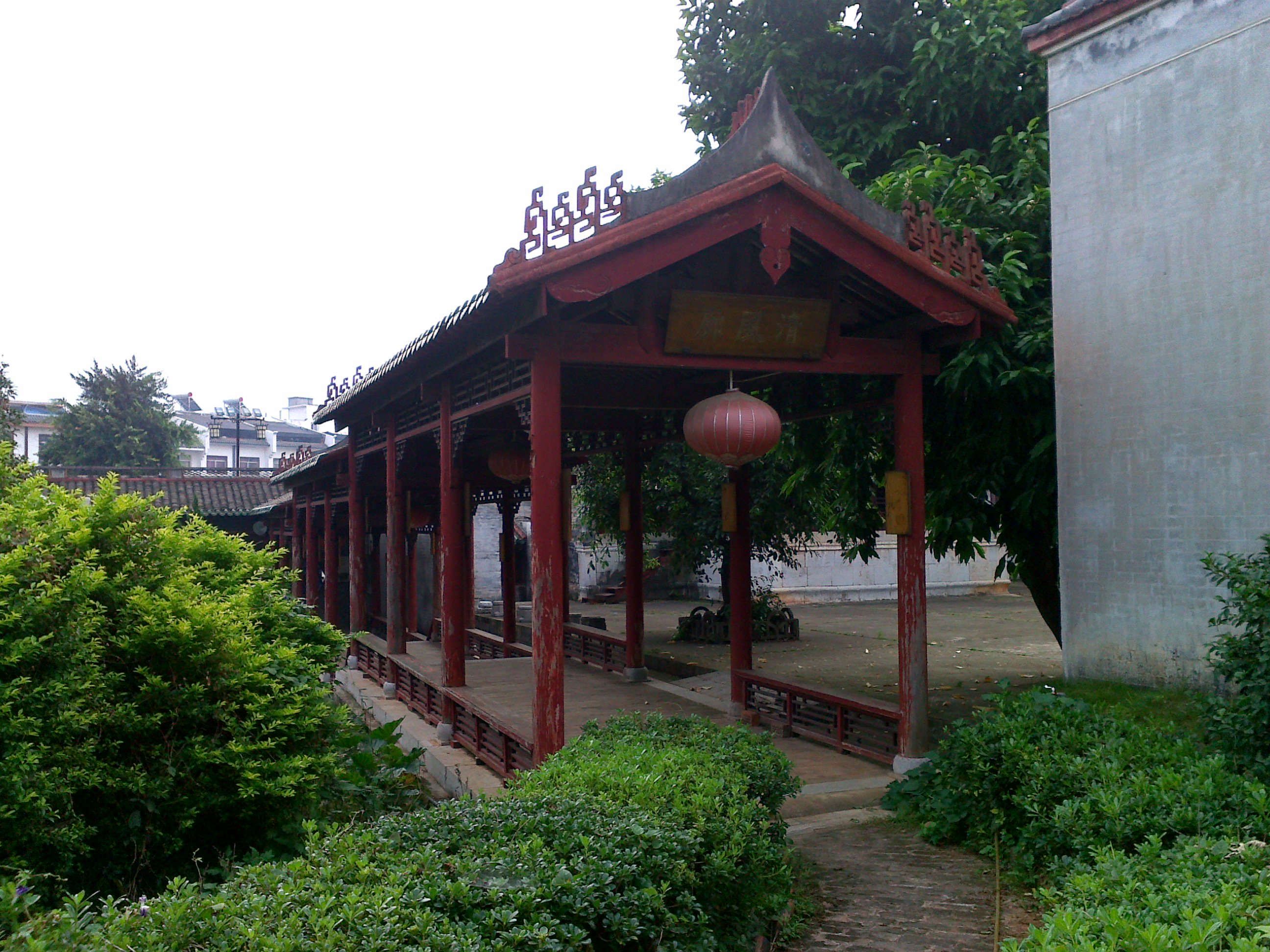 没事，去周渭祠、湖南会馆逛了一圈，里面有些人好像真的一样，呜呼443 / 作者:矮木劈山 / 帖子ID:2146
