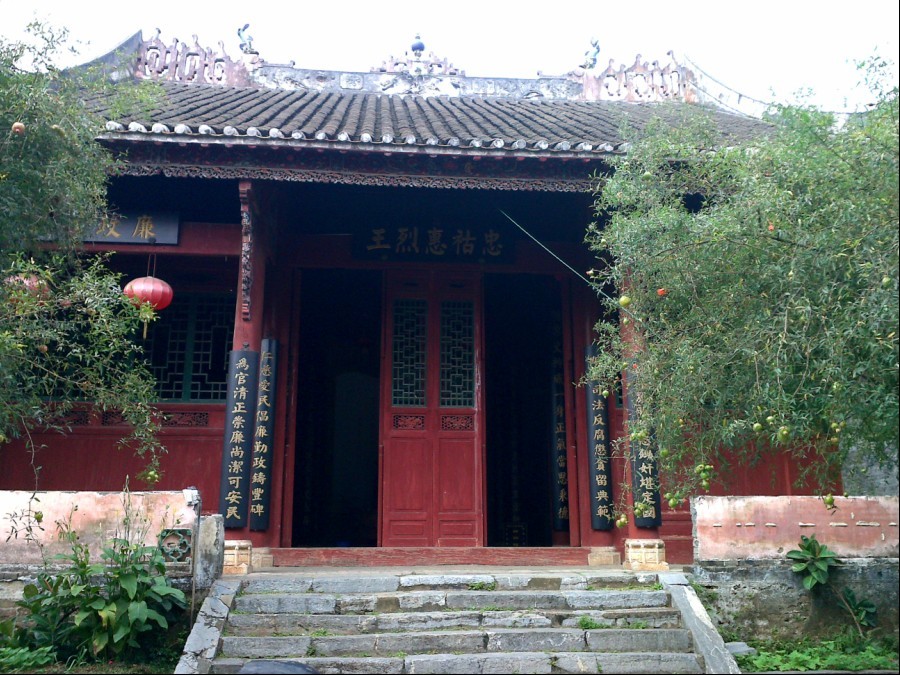 没事，去周渭祠、湖南会馆逛了一圈，里面有些人好像真的一样，呜呼926 / 作者:矮木劈山 / 帖子ID:2146