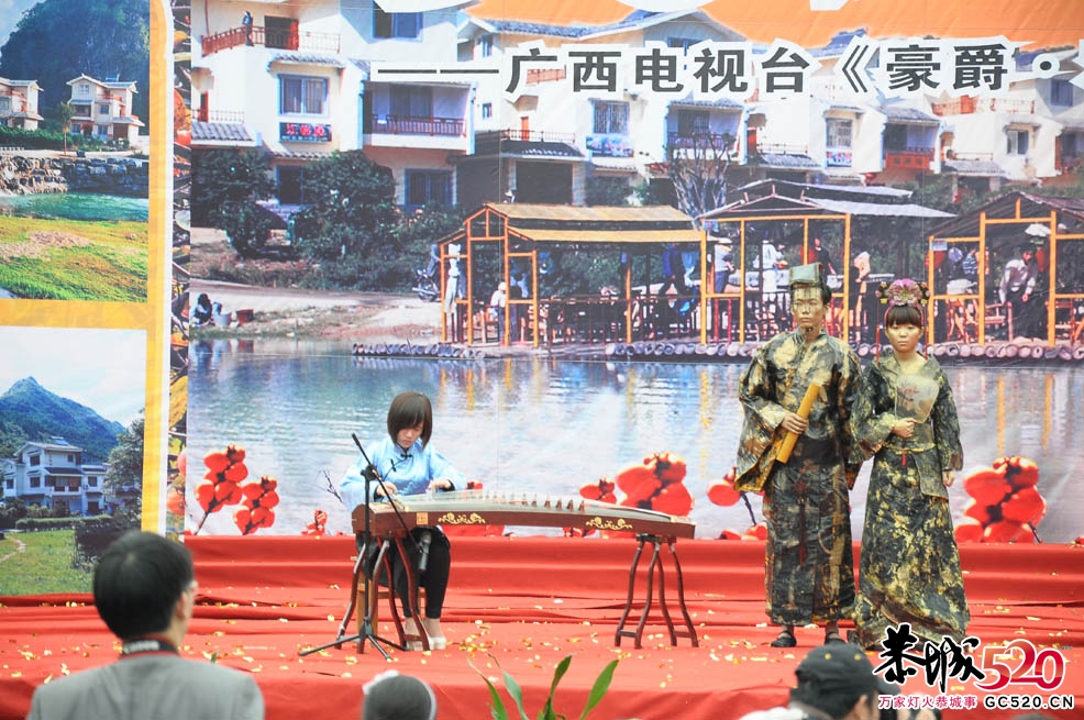 月柿节之人体彩绘现场554 / 作者:admin / 帖子ID:2524