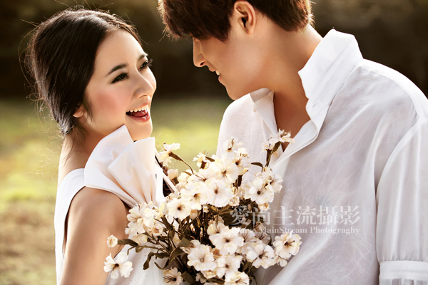 恭城爱尚主流摄影全城招募男女平面模特!758 / 作者:爱尚主流摄影 / 帖子ID:2638