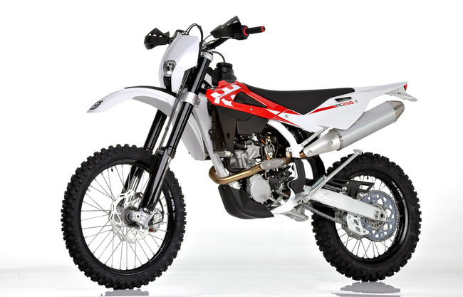 喜欢的车车！~爽啊！~399 / 作者:探索者越野车队 / 帖子ID:2650