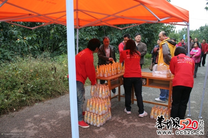 月柿节上默默奉献的他们~~~~~~~609 / 作者:社区小编 / 帖子ID:2795