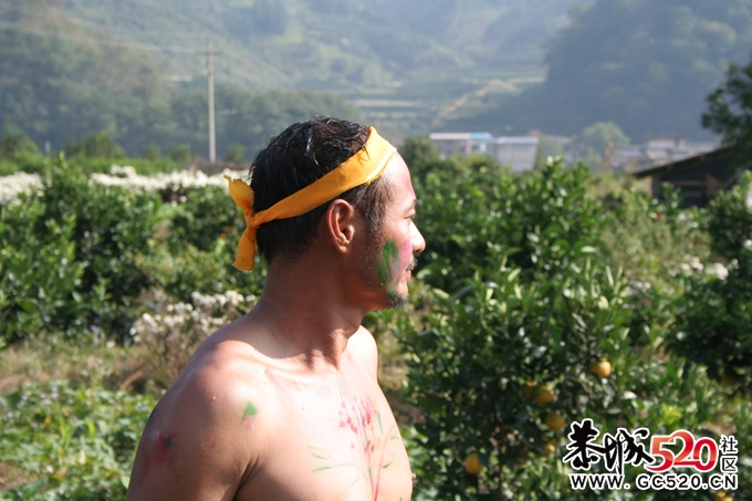 水滨盘王节上的捕鱼达人455 / 作者:瑶族老 / 帖子ID:3512