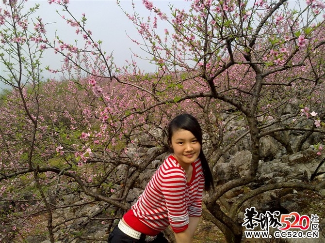 几天没发PP老··手有点痒了··哈哈··发几张小时候的吧··不要吓倒你们啊263 / 作者:王欢 / 帖子ID:4074