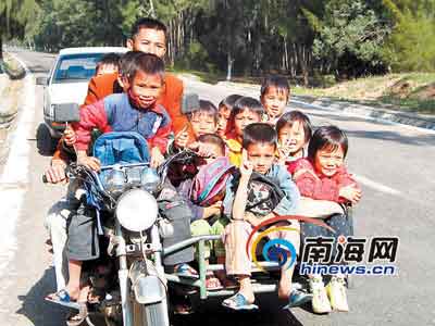 关注校车新新闻，关注祖国的未来324 / 作者:四渡赤水 / 帖子ID:4332