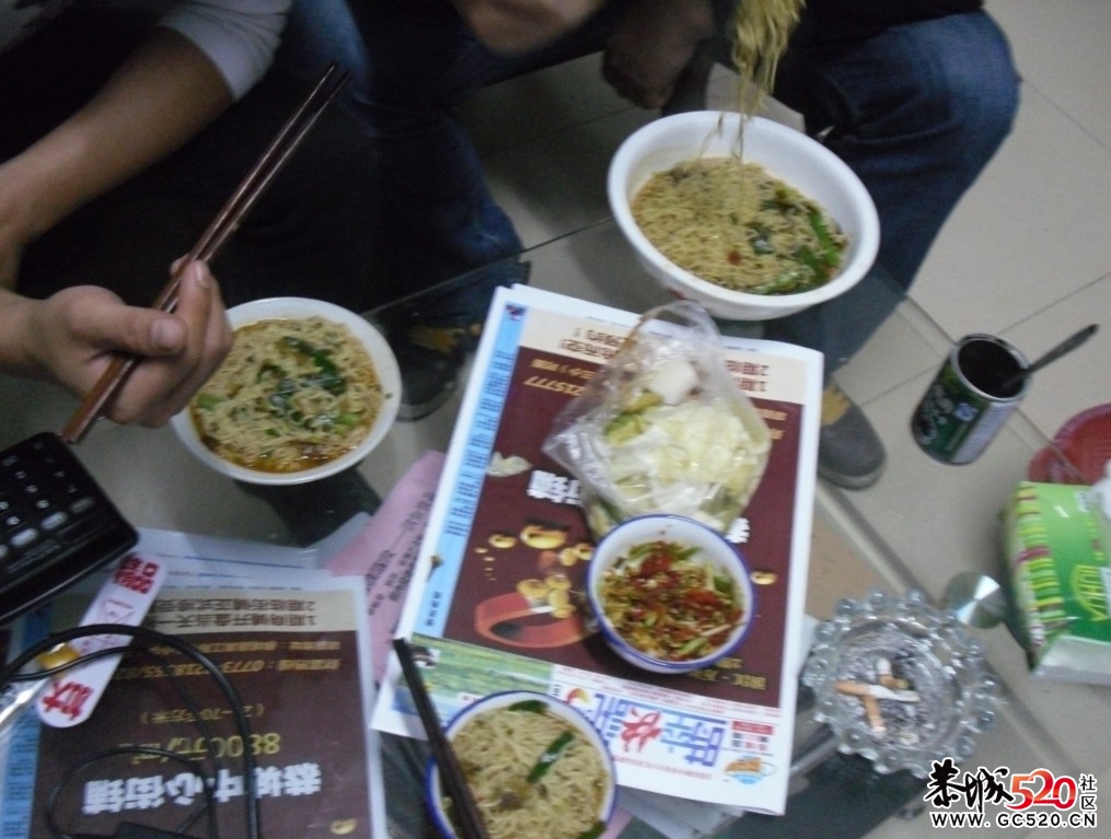 嘿嘿、  宵夜就是这样解决的、754 / 作者:小卷 / 帖子ID:5055