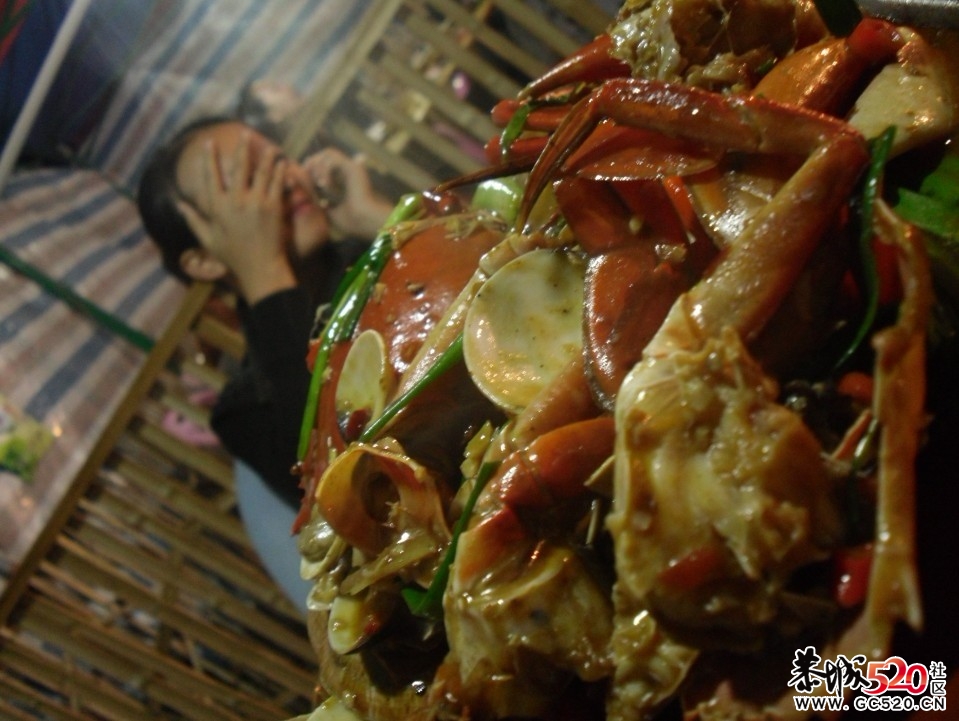 螃蟹海鲜锅 很美味哦896 / 作者:黄子 / 帖子ID:5152