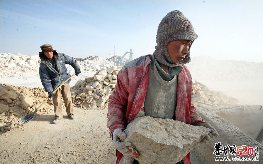十名智障工人遭非人奴役582 / 作者:探索者越野车队 / 帖子ID:6109