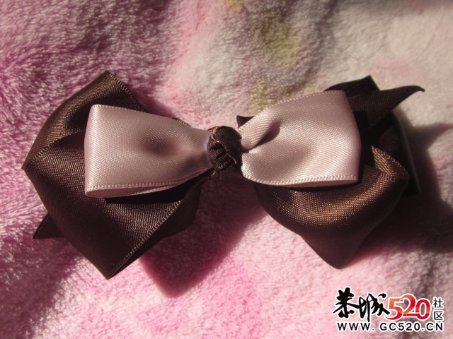亲自手工制作蝴蝶结发饰~~442 / 作者:listening~云说 / 帖子ID:6249