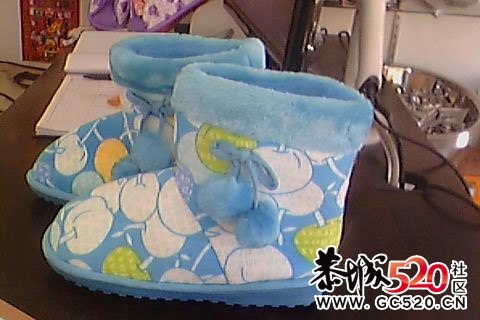 新款雪地靴到货了批发价哦730 / 作者:星想事成 / 帖子ID:6292