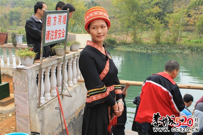 昨天年猪喜乐会图片汇集帖 各路英雄豪杰汇集872 / 作者:红日叔叔 / 帖子ID:6409