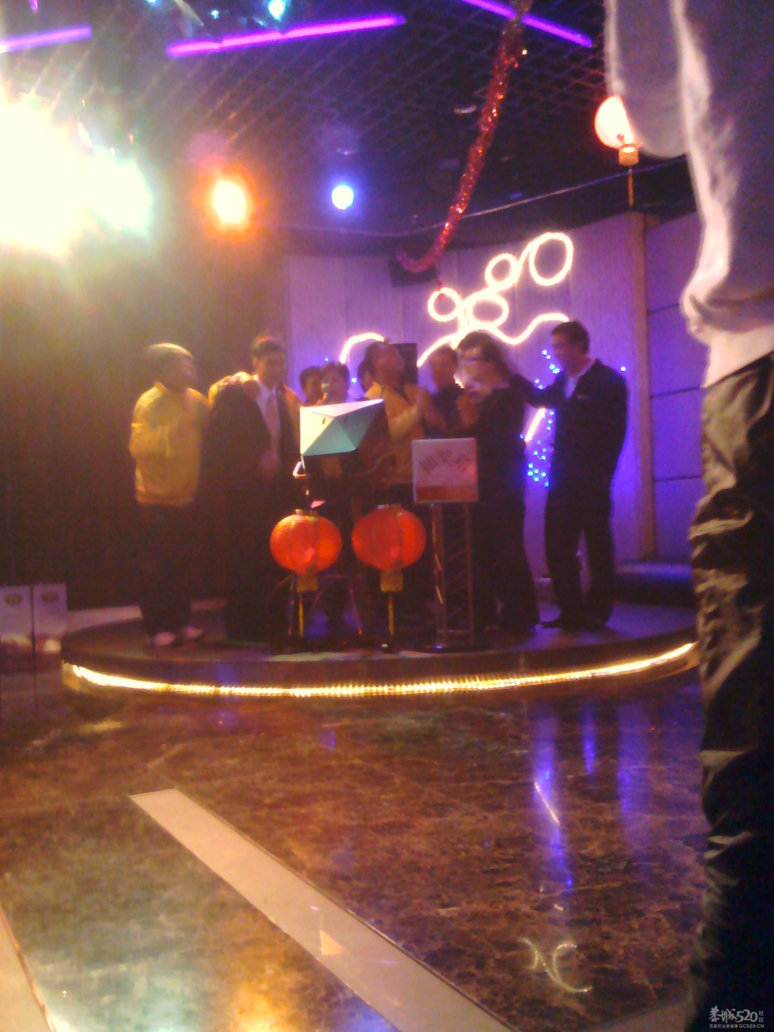 我们的聚会323 / 作者:Kiki / 帖子ID:8072