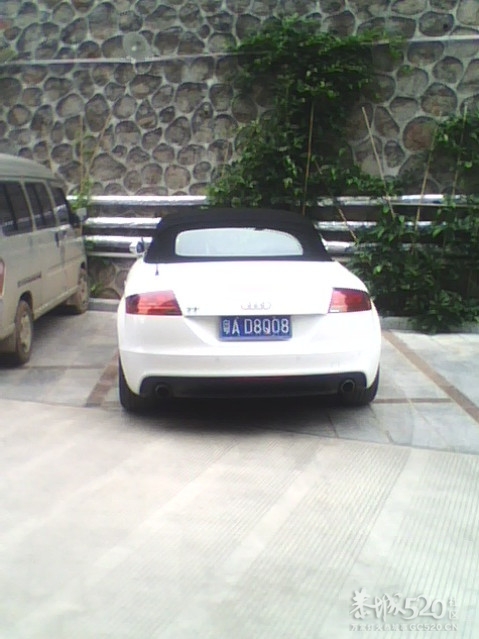 经常出现在千均停车场的奥迪跑车298 / 作者:★黯里著谜★ / 帖子ID:8740