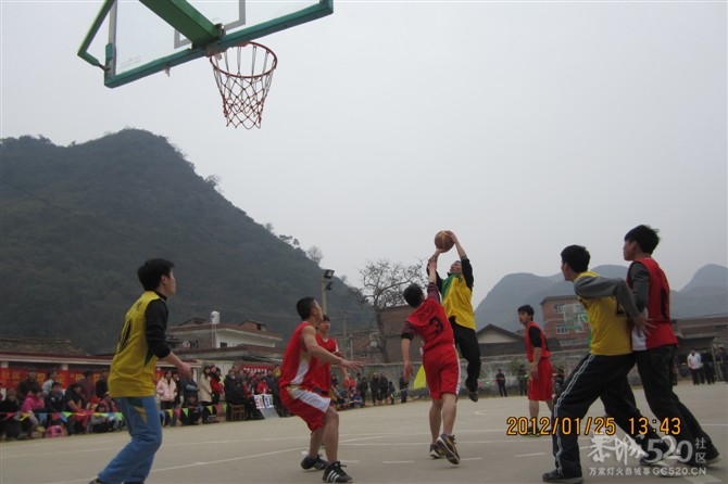 2012年下宋“恒义杯”篮球赛圆满结束，请欣赏比赛精彩照片！604 / 作者:熞蔃棏疲憊 / 帖子ID:9089