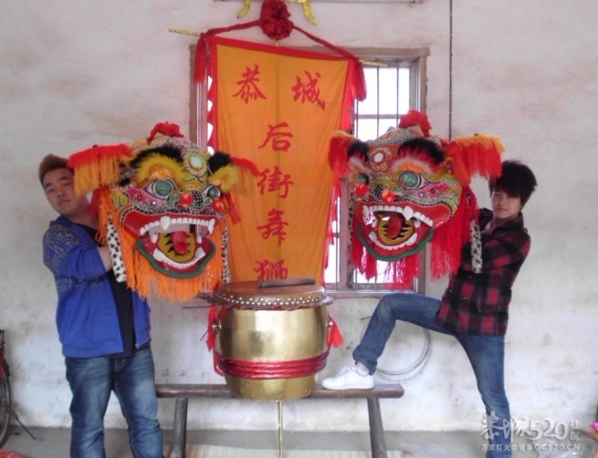 舞狮收工了529 / 作者:恭城龙狮戏凤 / 帖子ID:9342