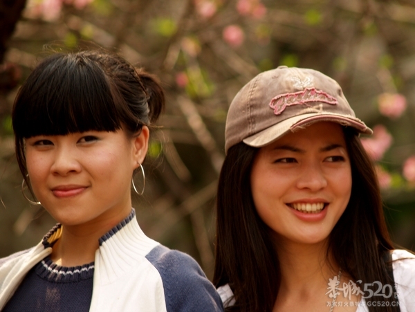桃花园里美女多337 / 作者:黄子 / 帖子ID:9546