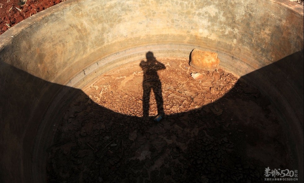 云南“三年连旱” 多座水库干涸95 / 作者:小雨点 / 帖子ID:10238