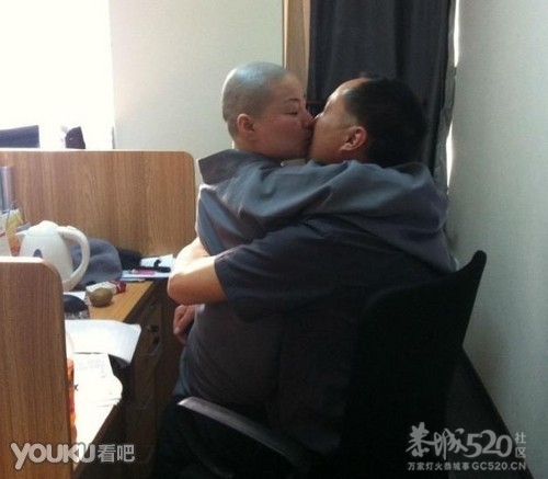 走了和尚，又来尼姑偷情！芷若你肿么了370 / 作者:乖乖不哭 / 帖子ID:14126