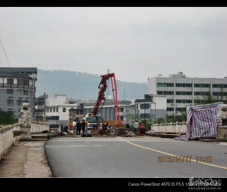 燕岩大桥今天浇灌最后一拱。603 / 作者:平安大叔 / 帖子ID:14352