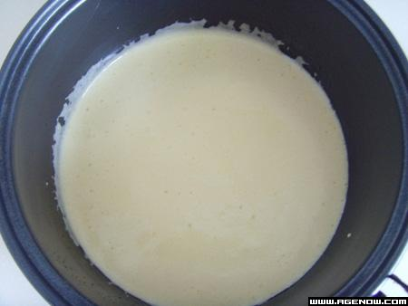 电饭煲做蛋糕~~~~就这样简单303 / 作者:小雨点 / 帖子ID:15531