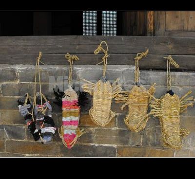 脖子上吊草鞋的老外507 / 作者:平安大叔 / 帖子ID:15568