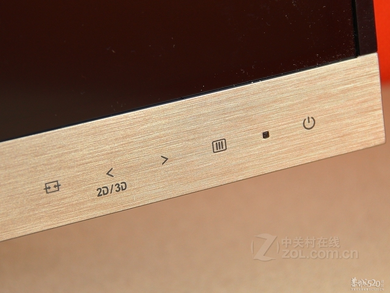 AOC 刀锋III，超时尚欣赏262 / 作者:完美e家 / 帖子ID:15834