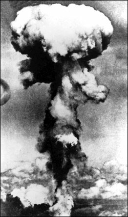 80年来影响历史进程的经典镜头866 / 作者:蜻蜓侠2011 / 帖子ID:16006