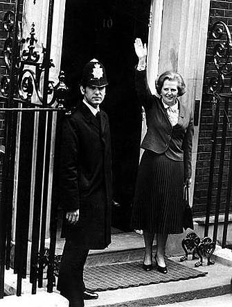 80年来影响历史进程的经典镜头245 / 作者:蜻蜓侠2011 / 帖子ID:16006