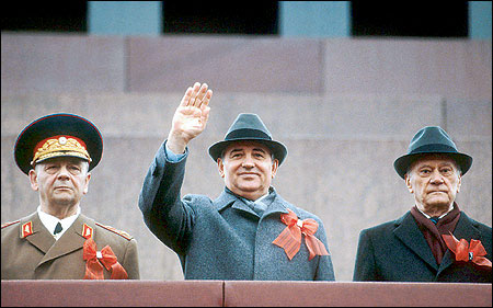 80年来影响历史进程的经典镜头583 / 作者:蜻蜓侠2011 / 帖子ID:16006