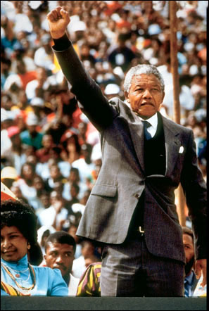 80年来影响历史进程的经典镜头307 / 作者:蜻蜓侠2011 / 帖子ID:16006