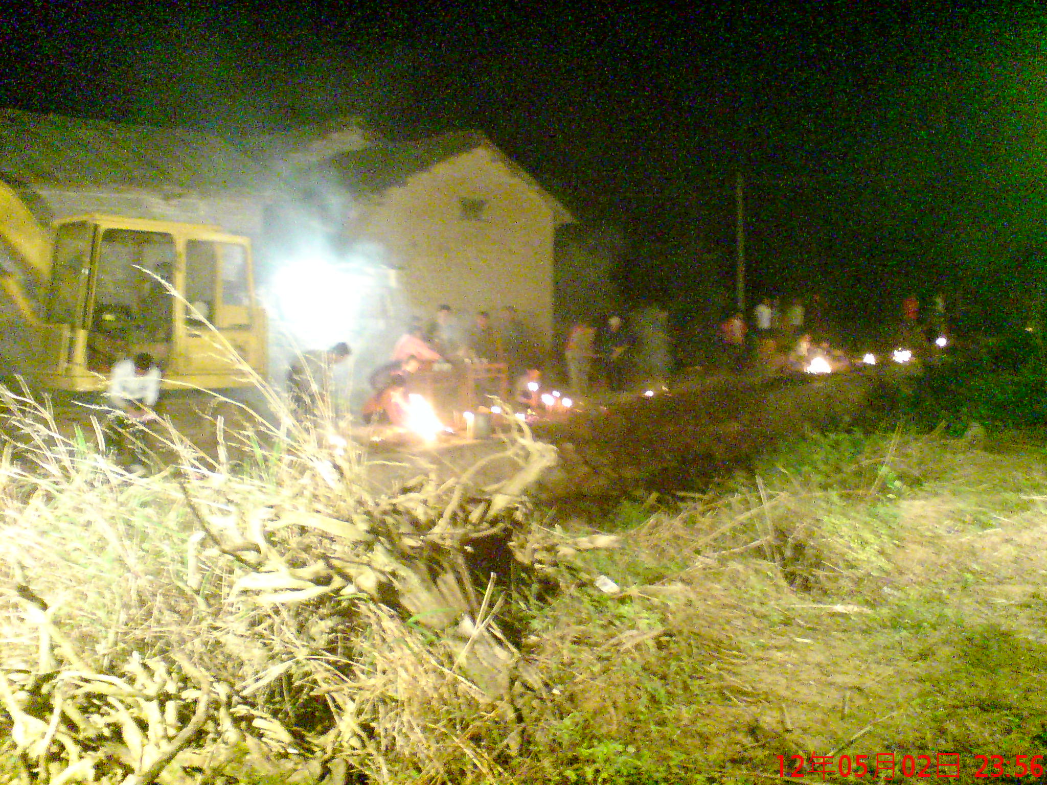 巨塘、龙脉753 / 作者:容容 / 帖子ID:16143