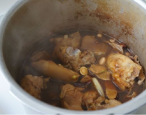 吃货必备！！！越吃越上瘾的香辣猪蹄561 / 作者:小雨点 / 帖子ID:16414