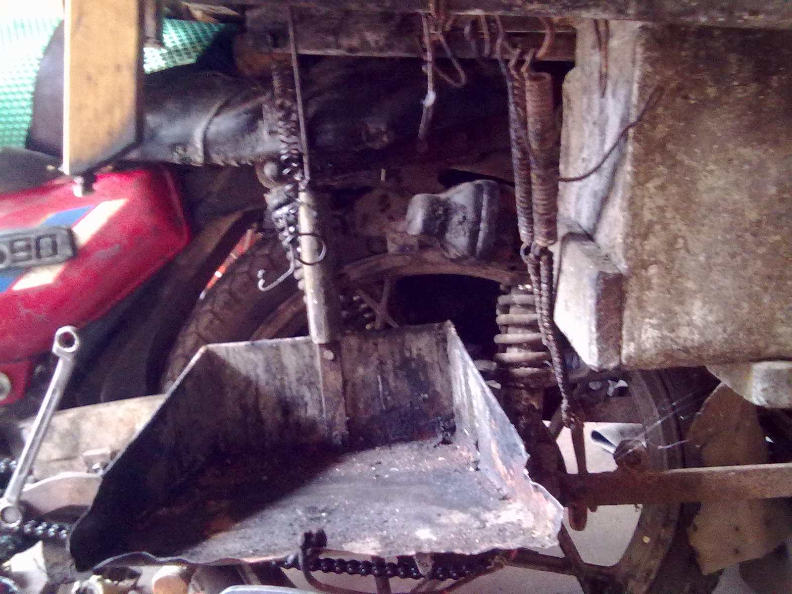 恭城的房车。。。。249 / 作者:(别_ㄋ)我旳曾經 / 帖子ID:16459