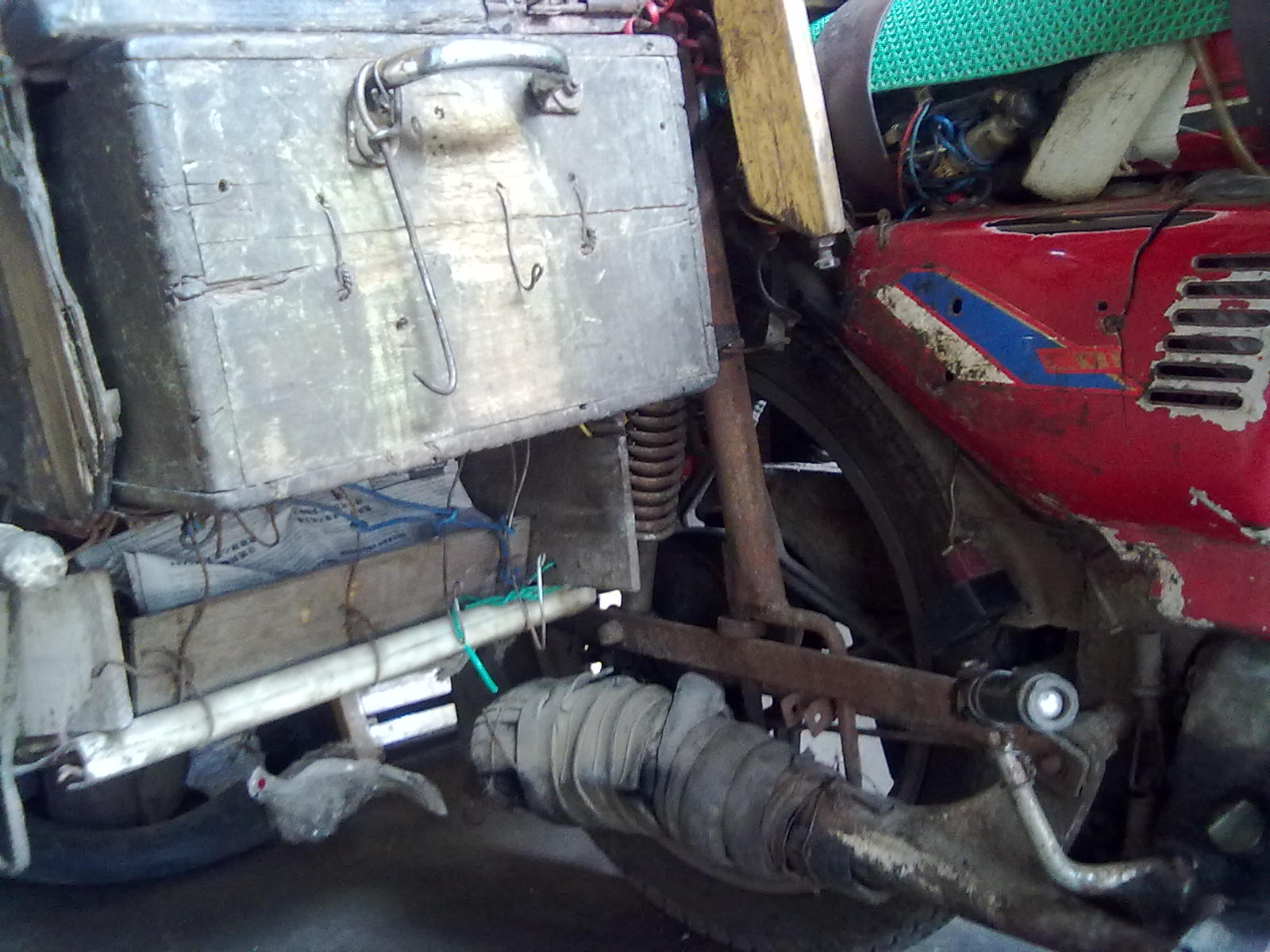 恭城的房车。。。。718 / 作者:(别_ㄋ)我旳曾經 / 帖子ID:16459