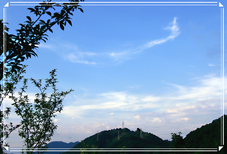 天空...兰兰的天.白白的云.424 / 作者:瑶乡看兰 / 帖子ID:16576