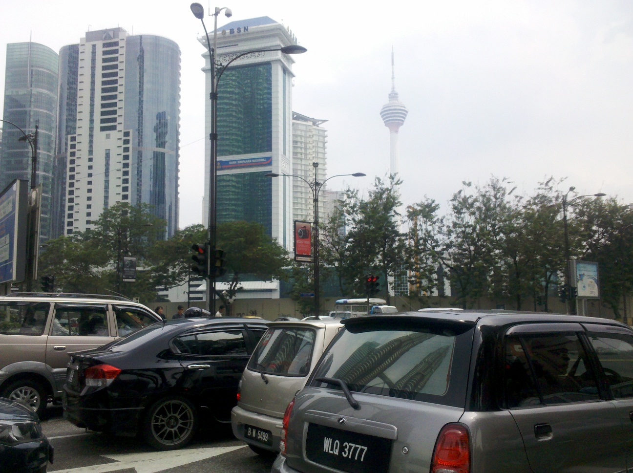 好多黑牌车304 / 作者:千里之外 / 帖子ID:16757