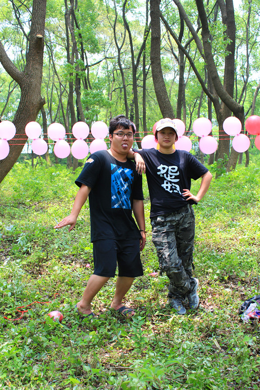5.20初夏欢乐行活动精彩 在后面！！460 / 作者:520摄影记者 / 帖子ID:18191
