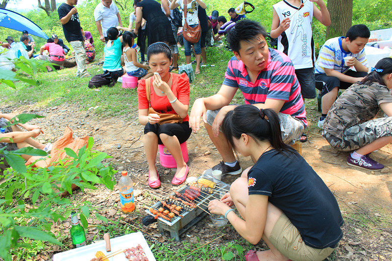 5.20初夏欢乐行活动精彩 在后面！！848 / 作者:520摄影记者 / 帖子ID:18191