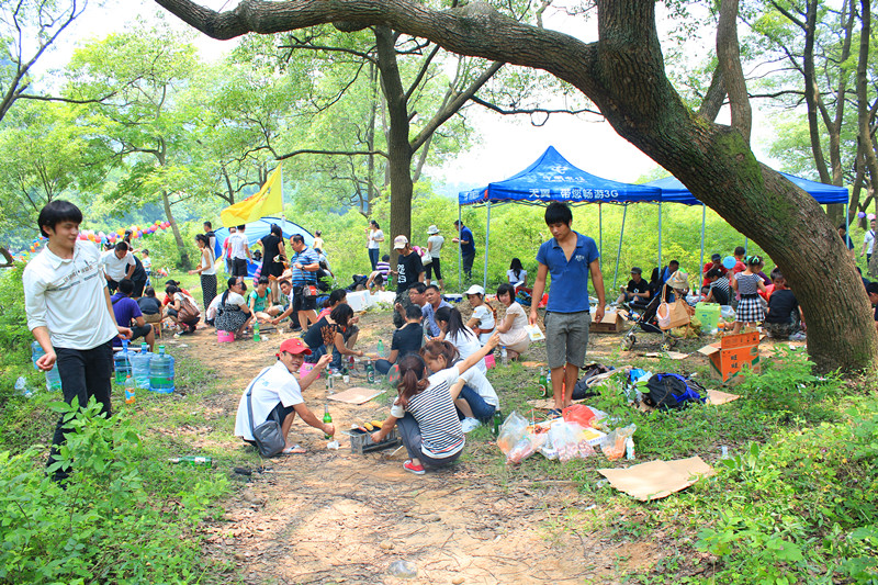5.20初夏欢乐行活动精彩 在后面！！675 / 作者:520摄影记者 / 帖子ID:18191