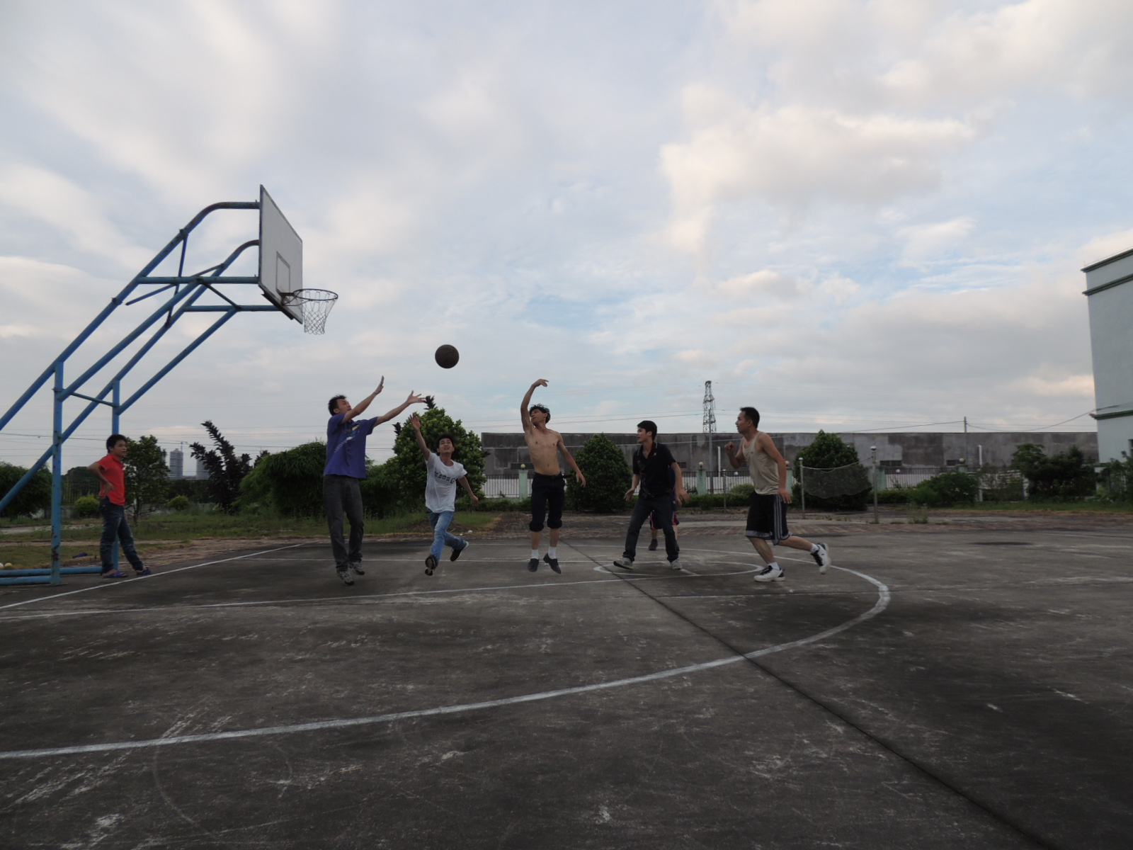 广西版NBA39 / 作者:天涯孤独客 / 帖子ID:18705