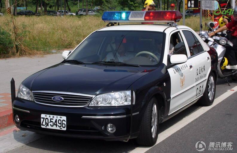 牛！台湾女毒贩戴手铐抢警车逃跑！998 / 作者:平安大叔 / 帖子ID:19151